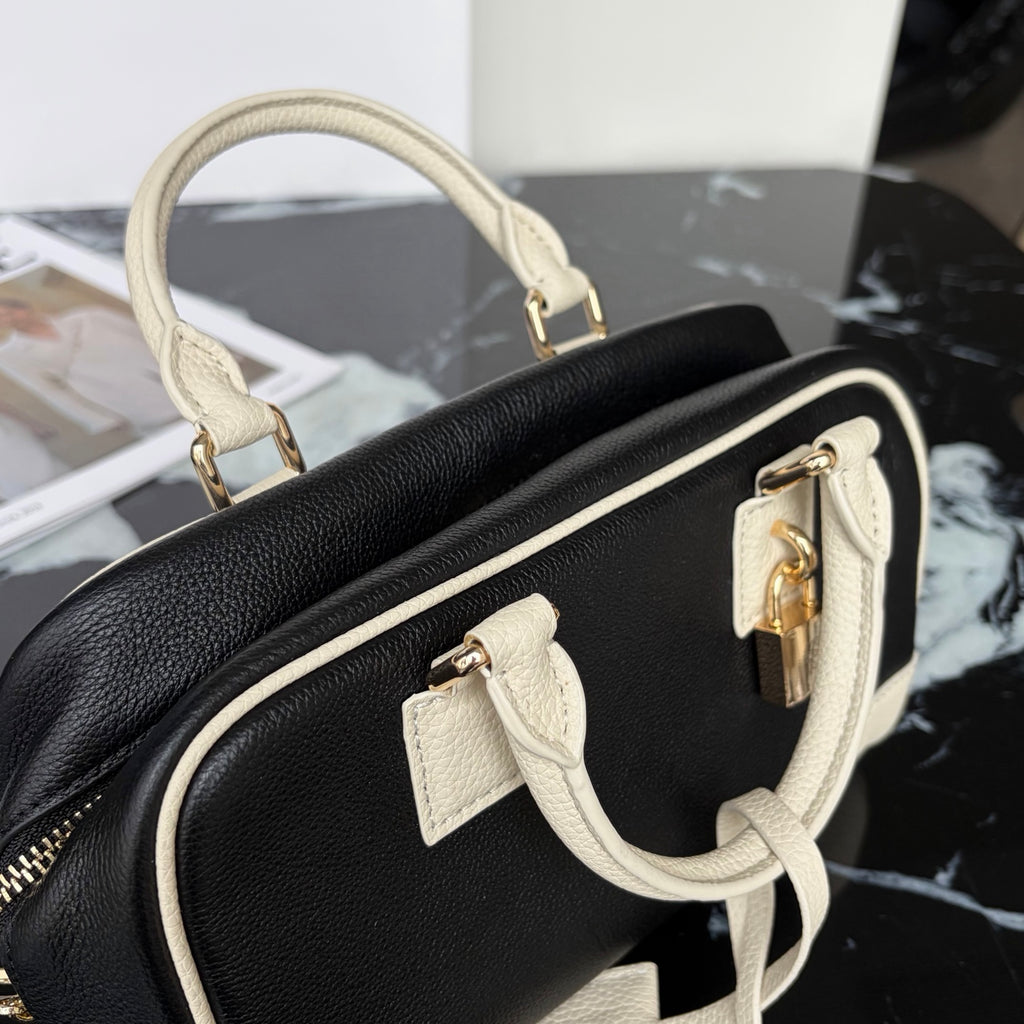 B1R66A12 Popular leather bag