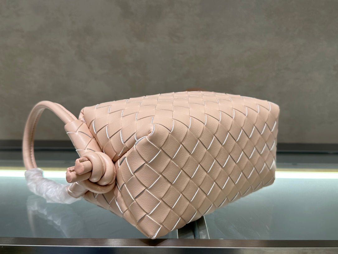 B1X104A84 Popular eather bag