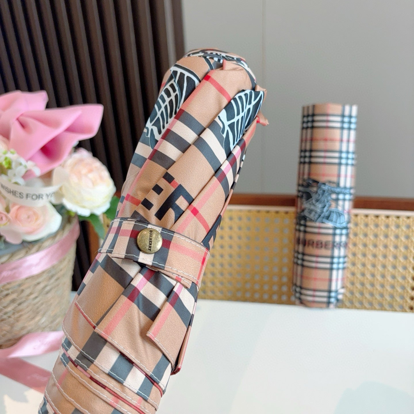 J1R85R126 Popular UV resistant umbrella