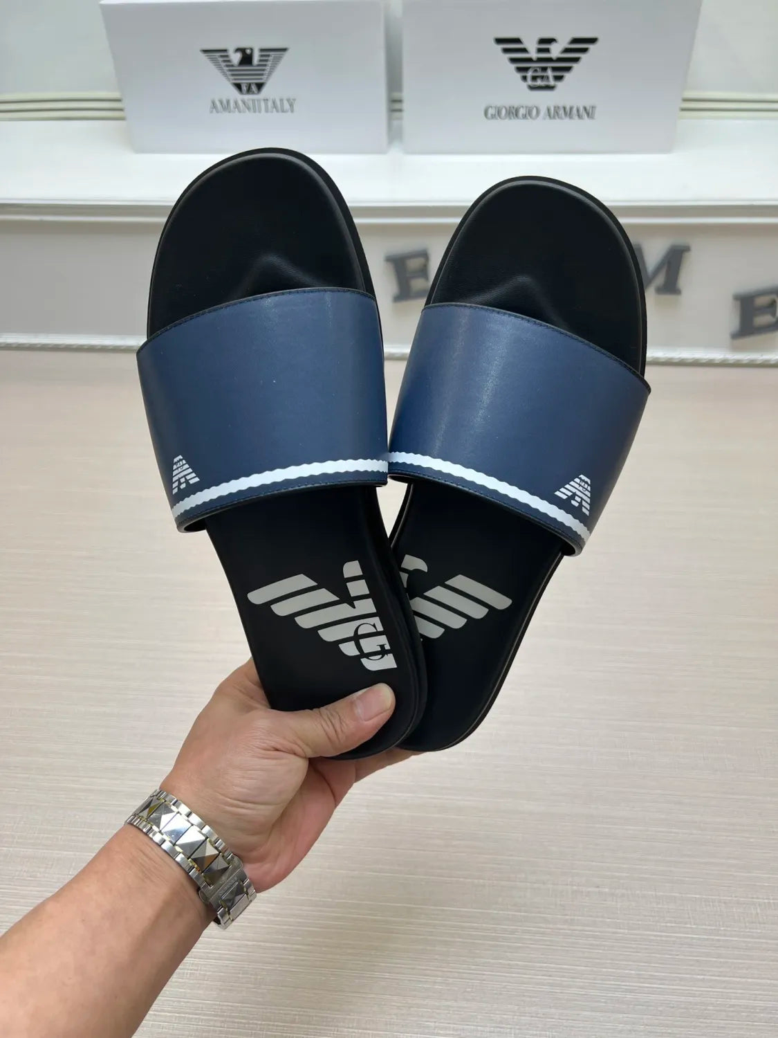 Z54A104 Popular slippers