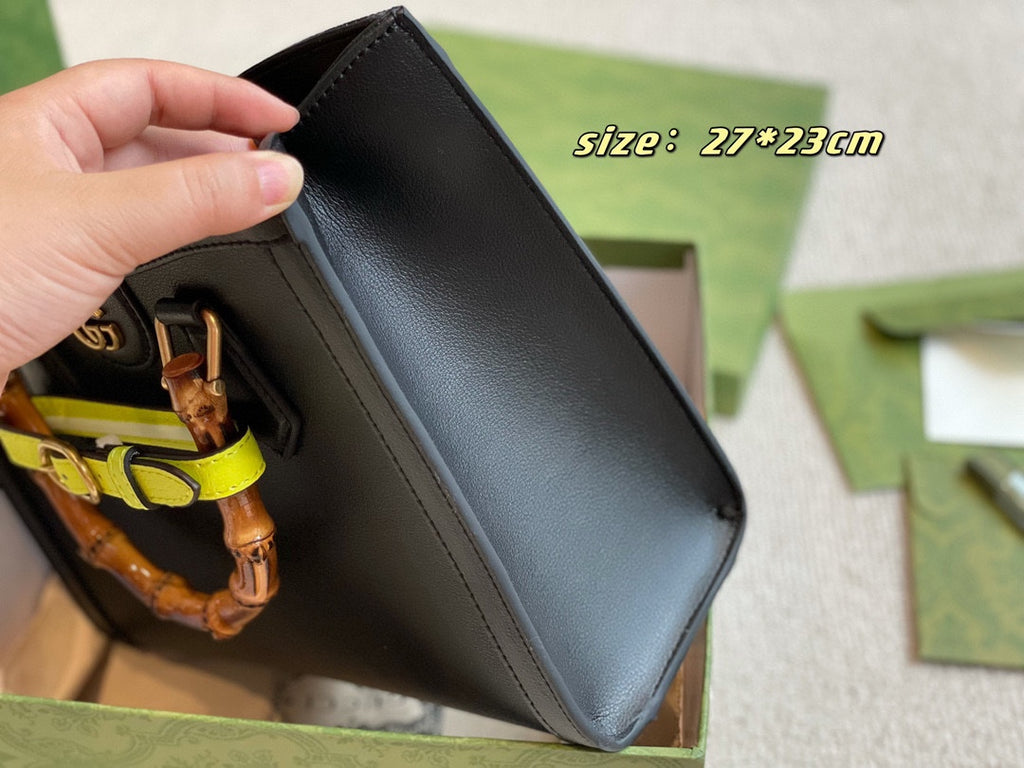 B1X93B118 Popular  leather bag 