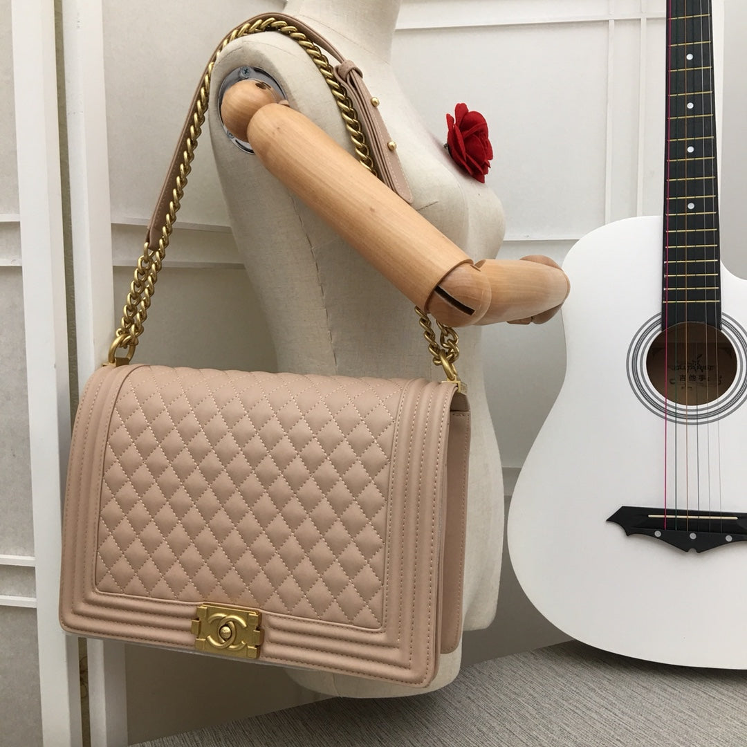 B5X121C60 Popular  leather bag 