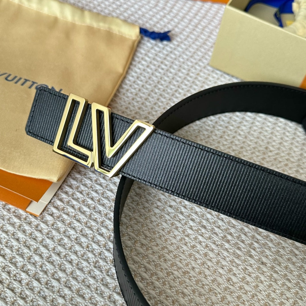 P1Q64E143 Popular  High quality belt With full package