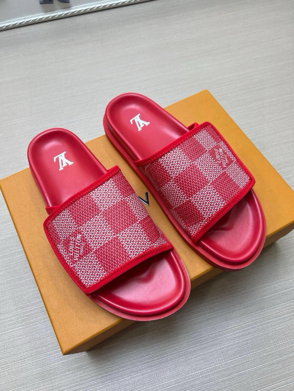 Z5QE3  Popular Slippers