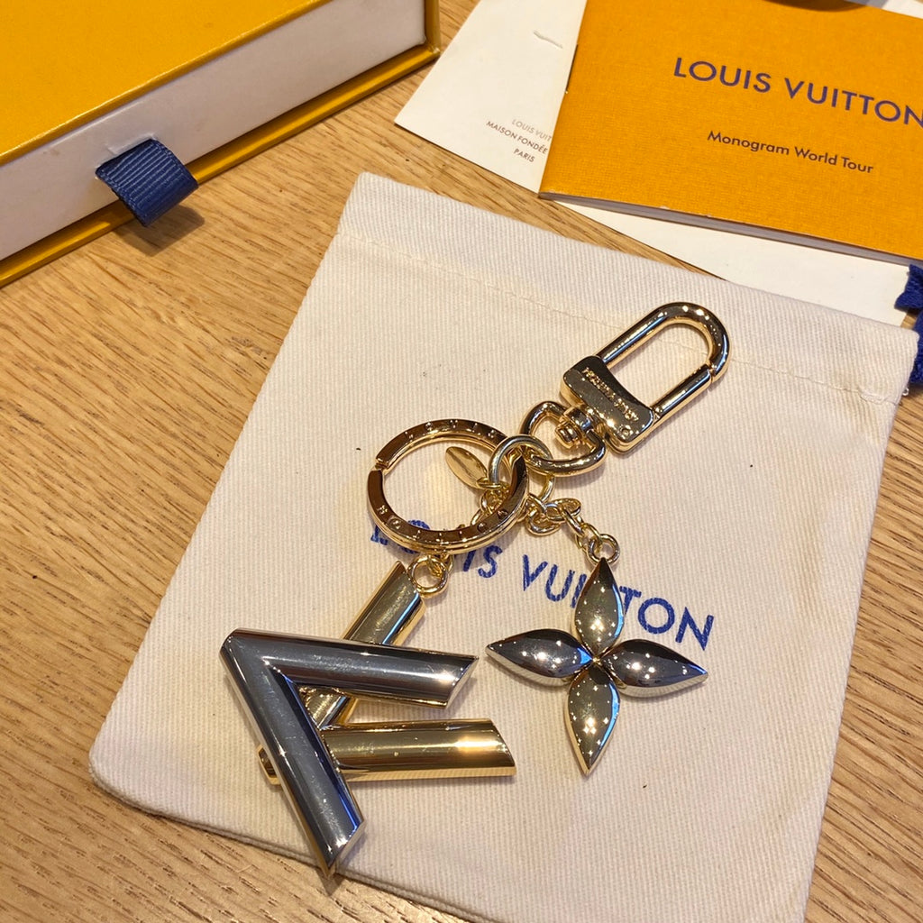 A1A91E18  Popular Keychains
