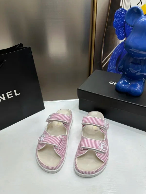 Z1R45C1  Popular sandals