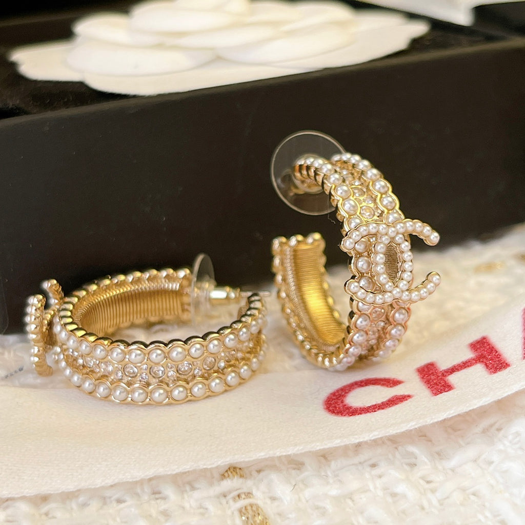 X1Z95C70E Popular Earrings