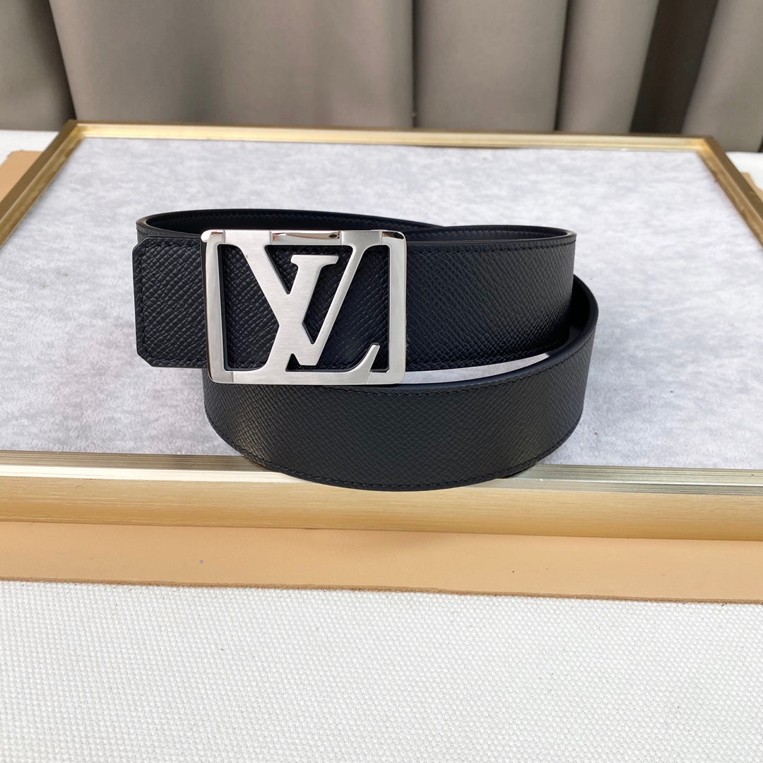 P1Q64E100 Popular  High quality belt With full package