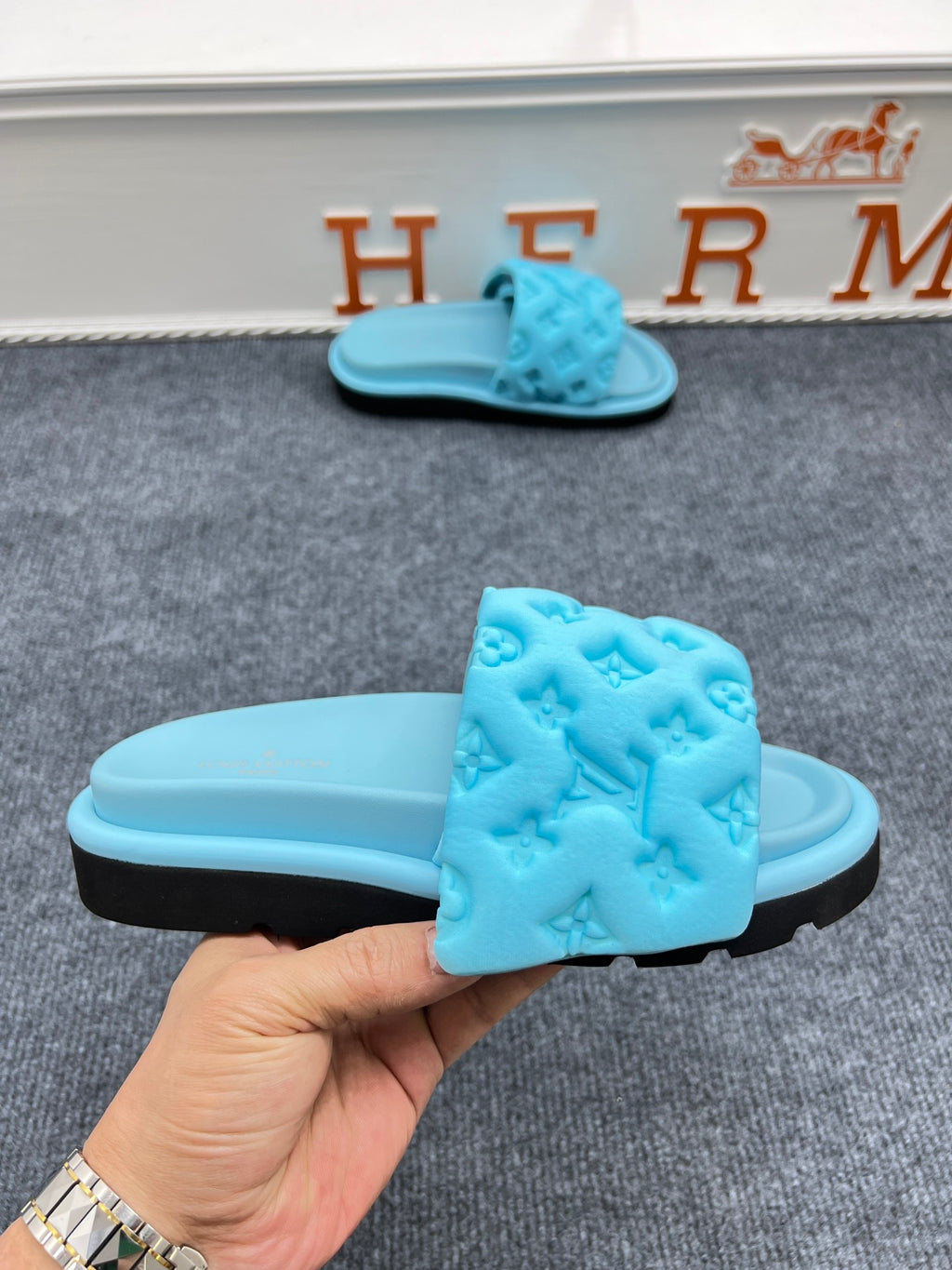 Z5YE115 Popular Slippers