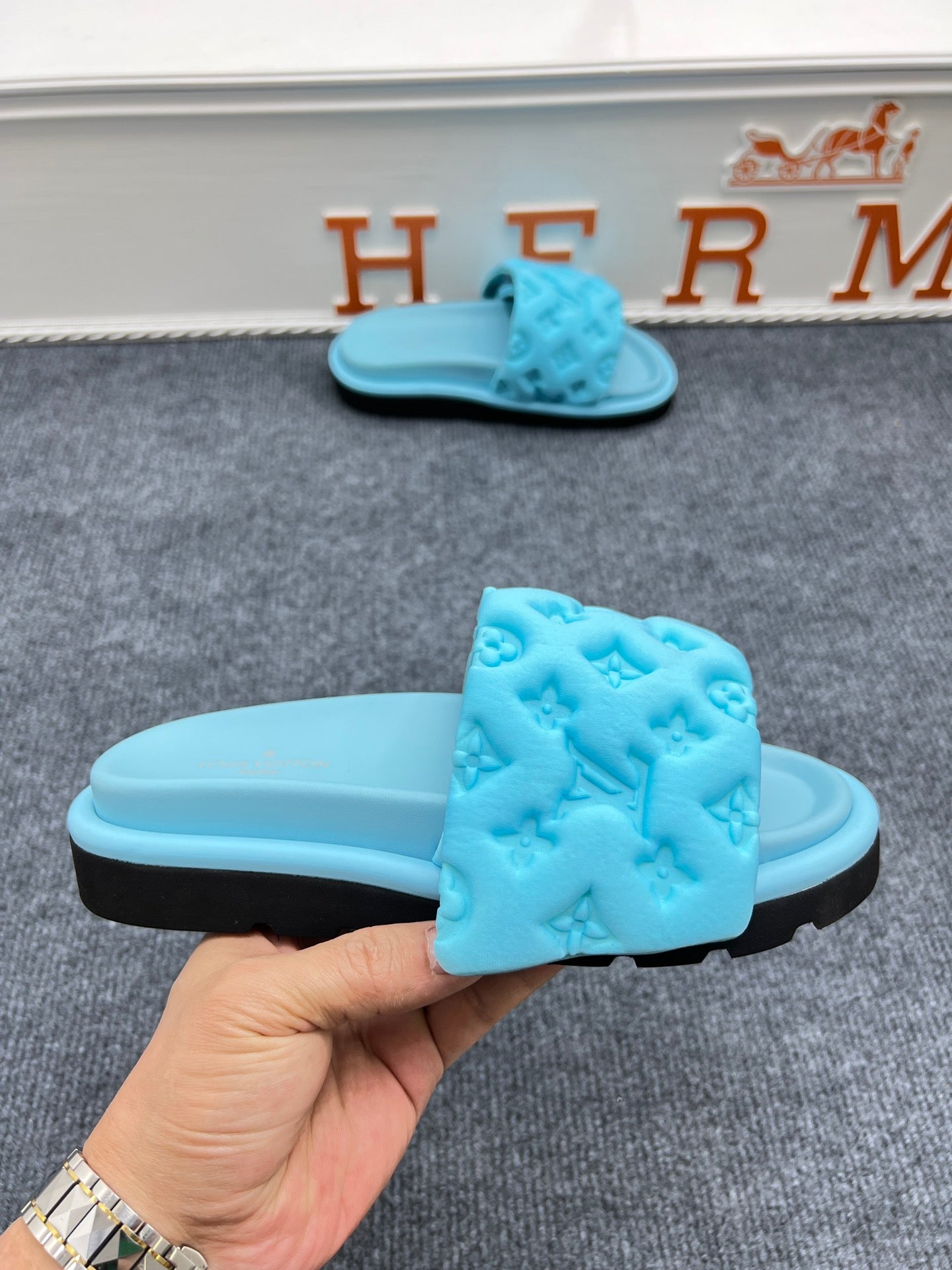Z5YE115 Popular Slippers