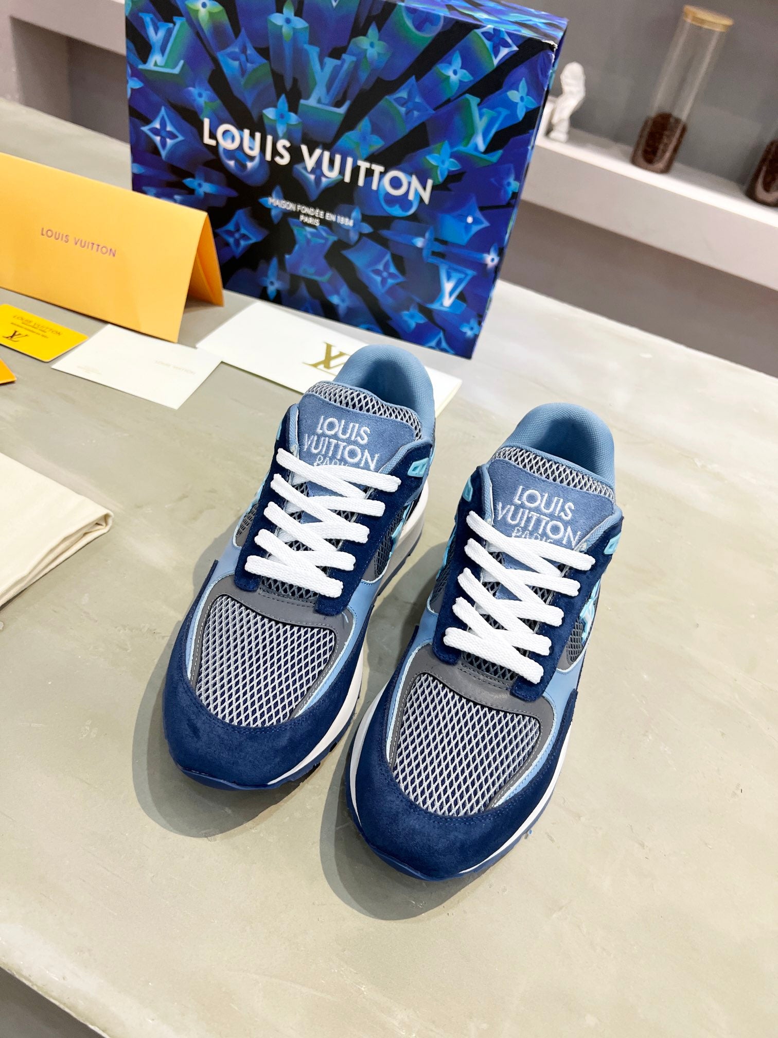 Z2Q105E232 Popular high-quality  Shoes