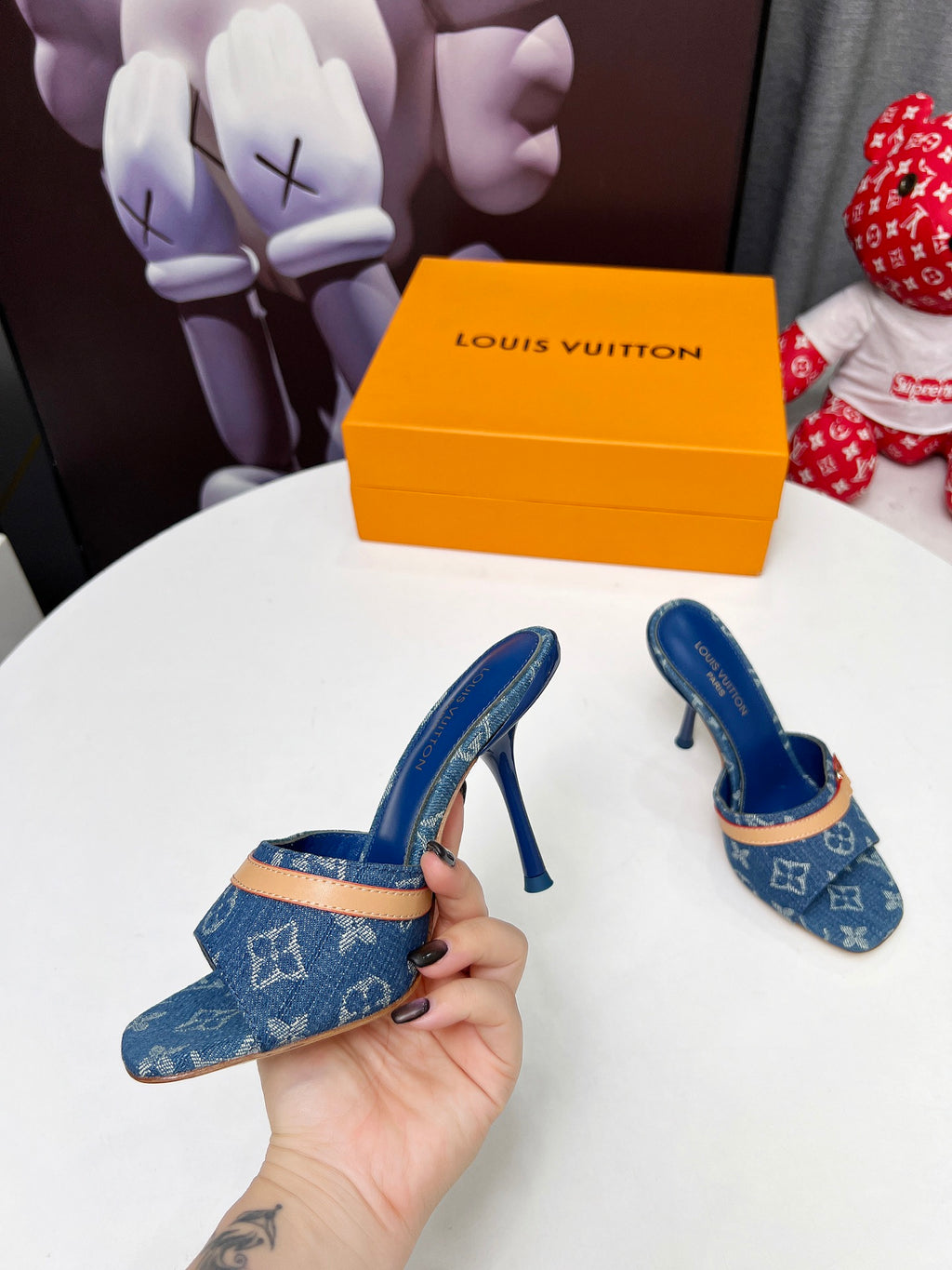 Z2R45E25  Popular high-quality shoes