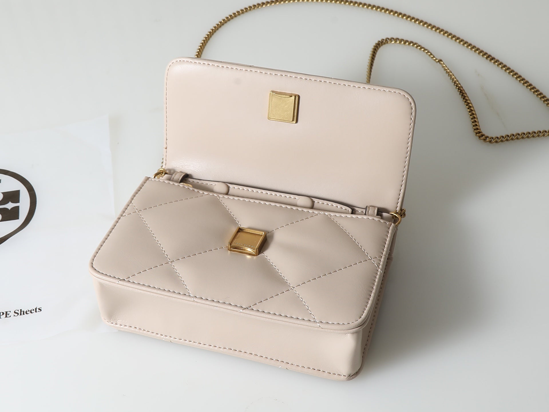 B1X56A26 Popular leather bag