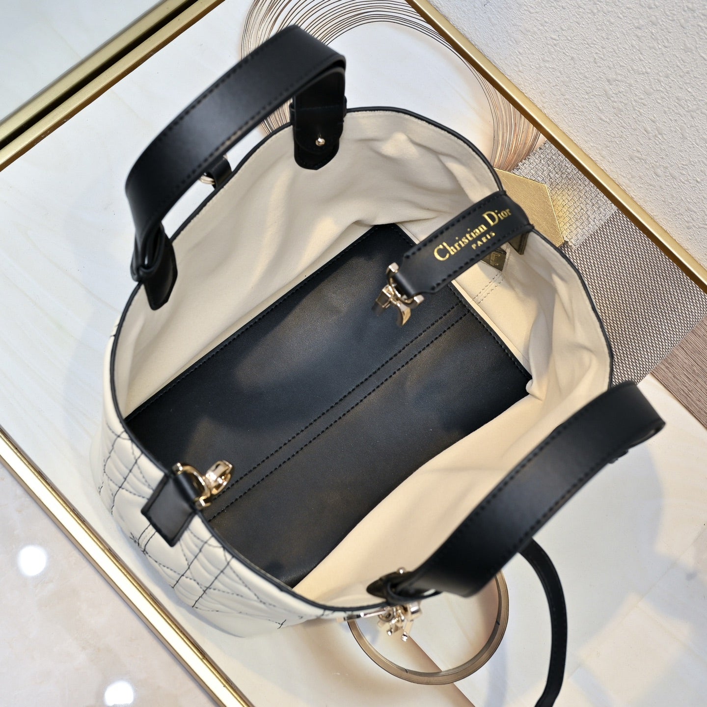 B1R76D40 Popular leather bag