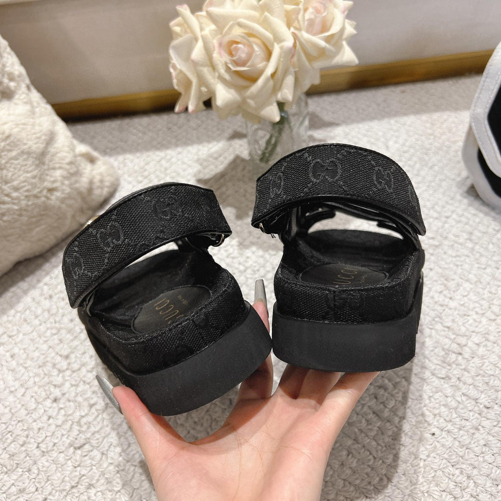 Z2N55B11 Popular leather  shoes