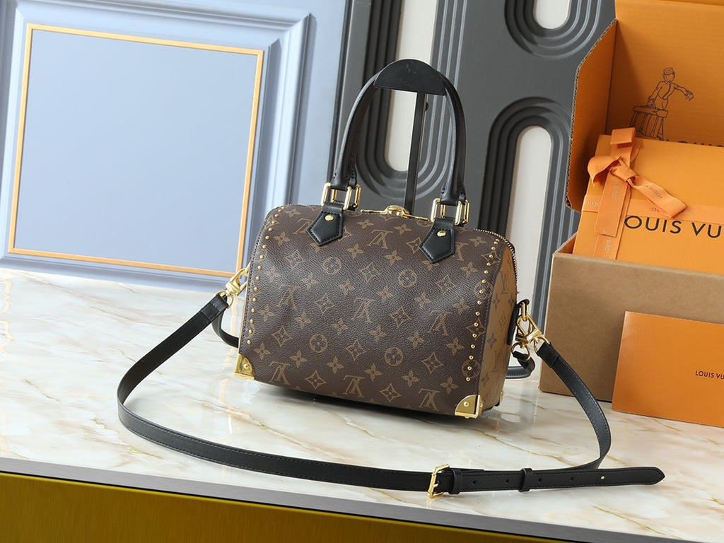 B1R15E52  Popular   leather bag