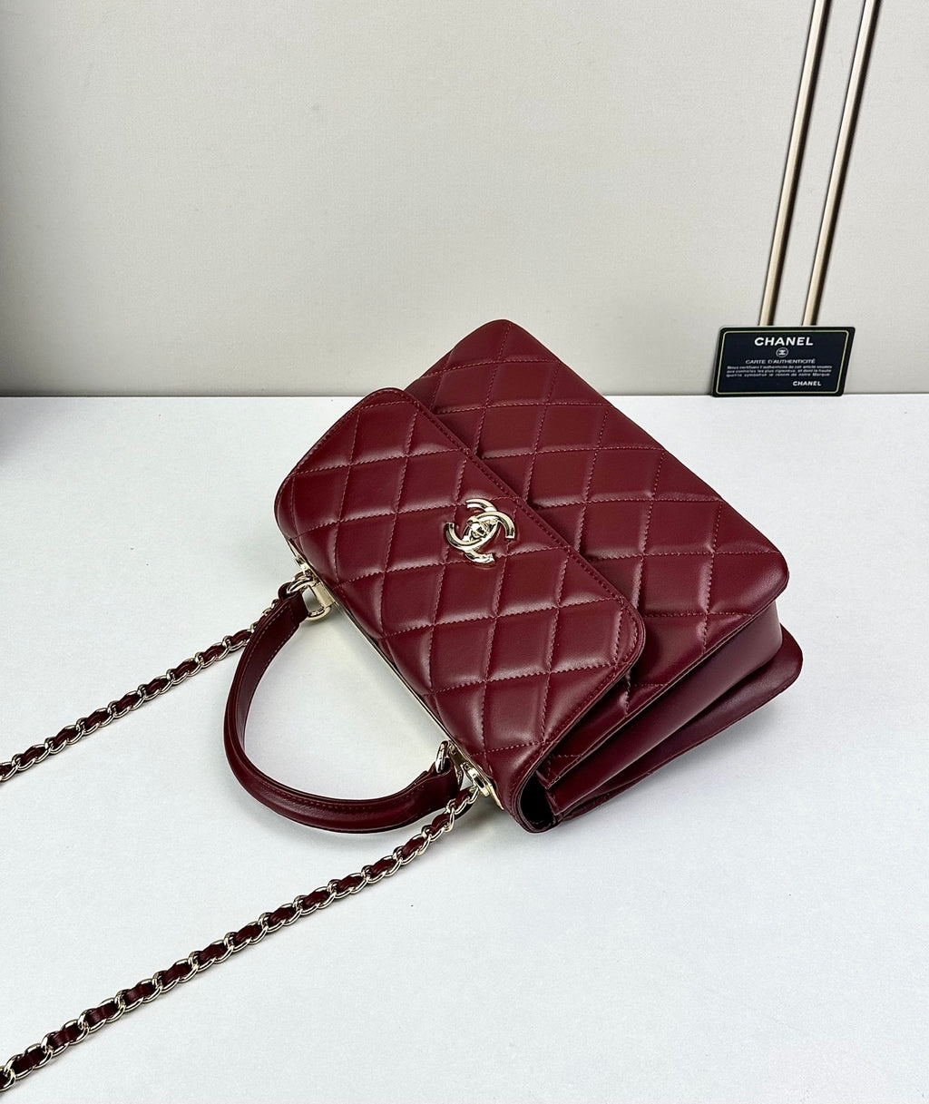 B1X76C7  Popular leather bag