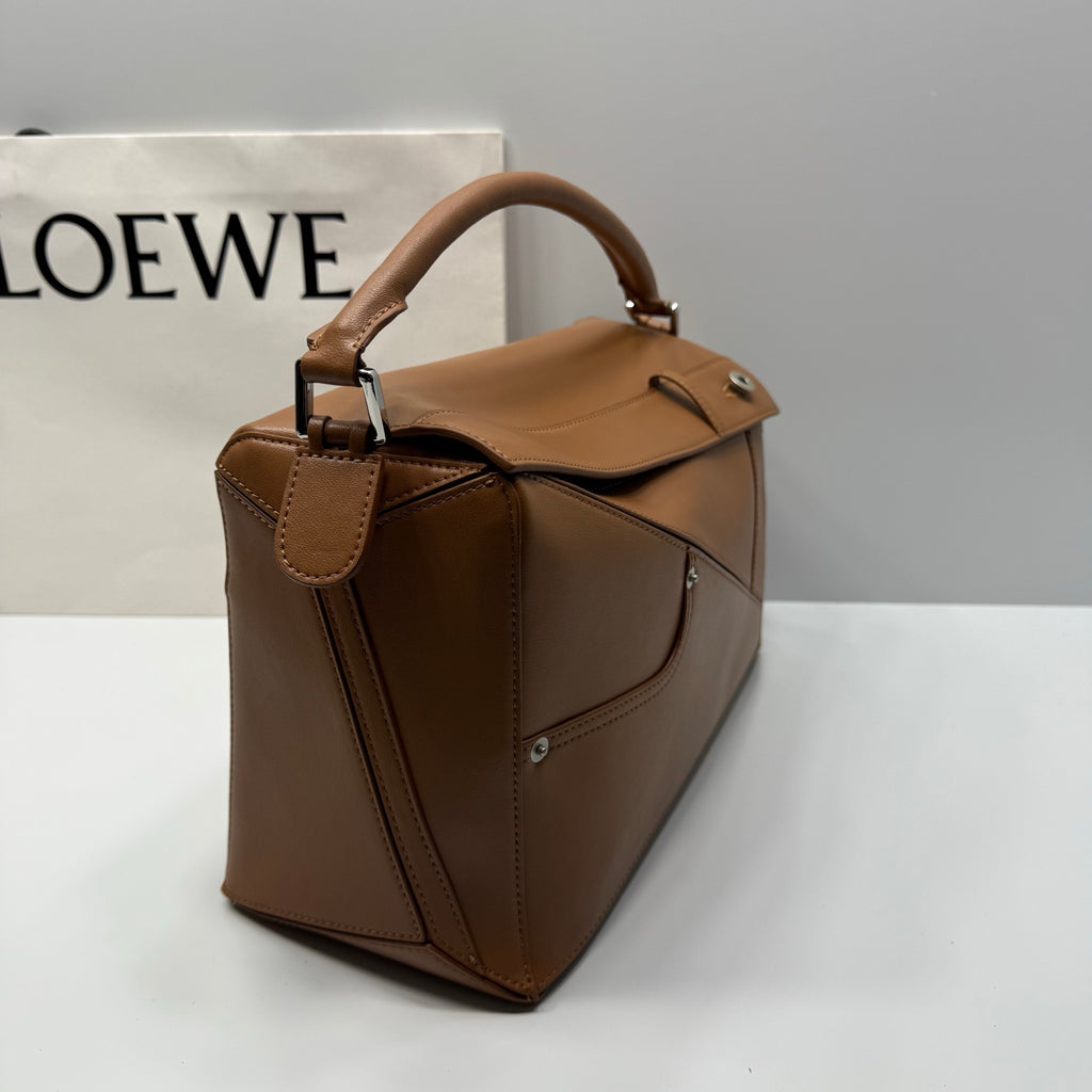 B1R46A12 Popular leather bag