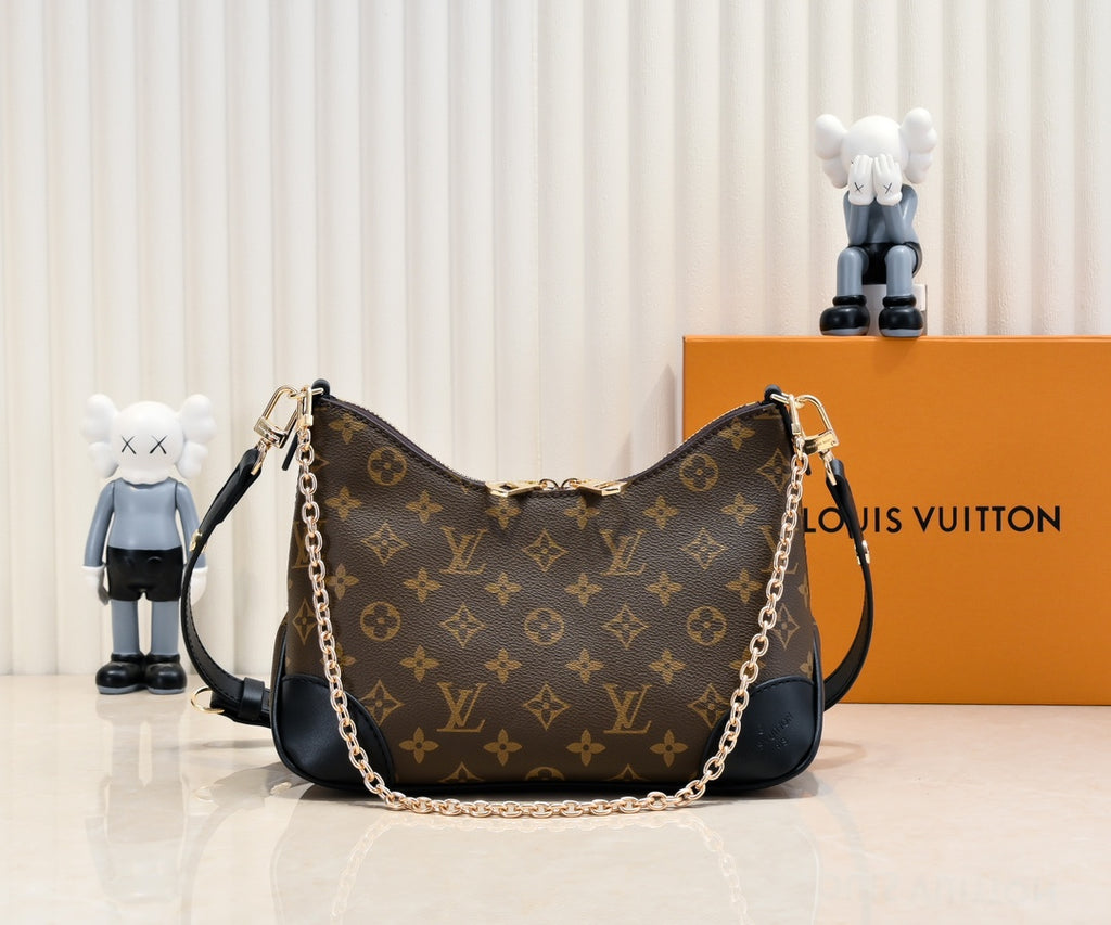 B1W15E35 Popular  leather bag