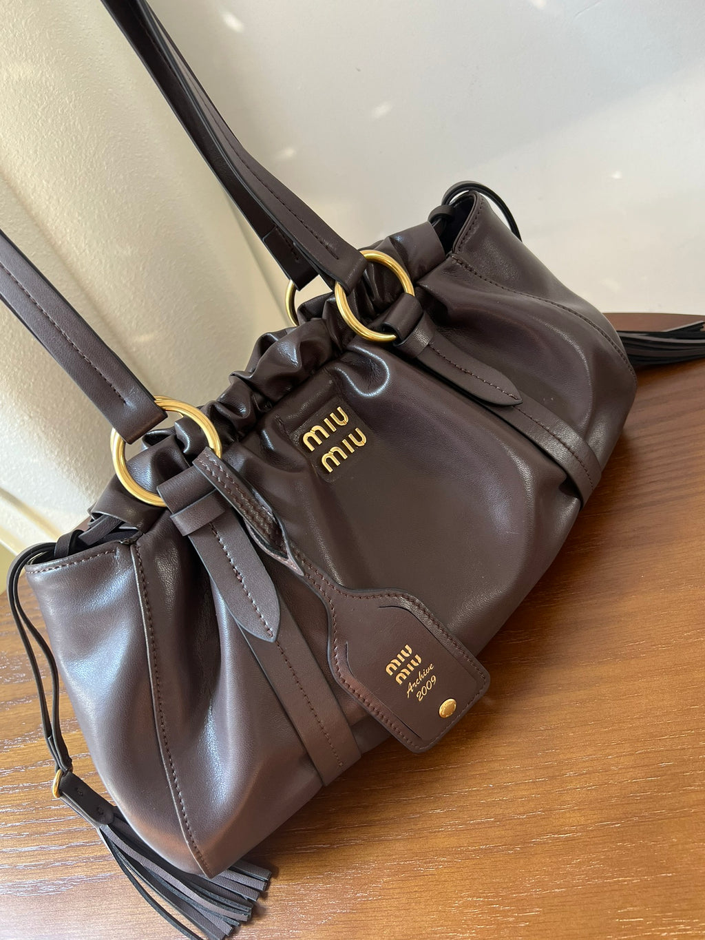 B1W25A79 Popular leather bag