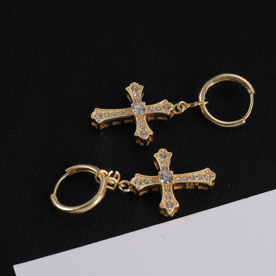 X1Z64A597E Popular Earrings