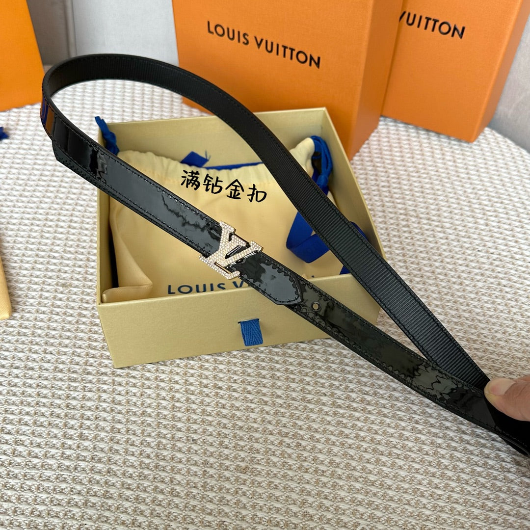 P1Q64E132 Popular High quality belt With full package