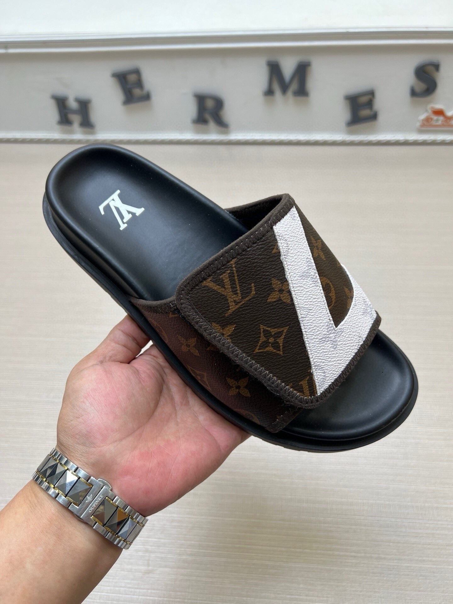 Z5WE251 Popular Slippers