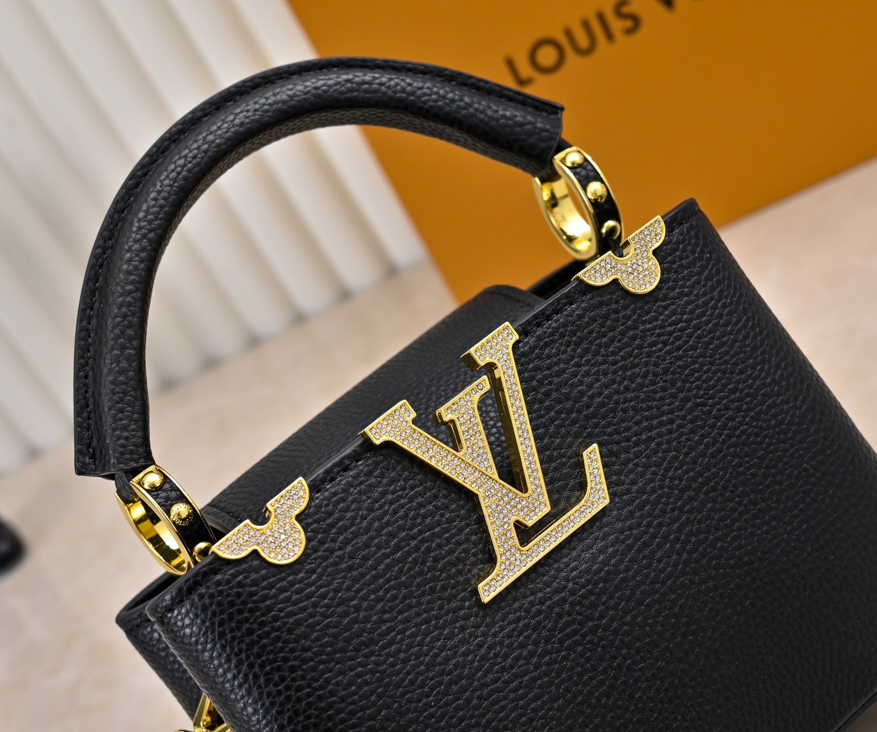 B1W25E88 Popular   leather bag