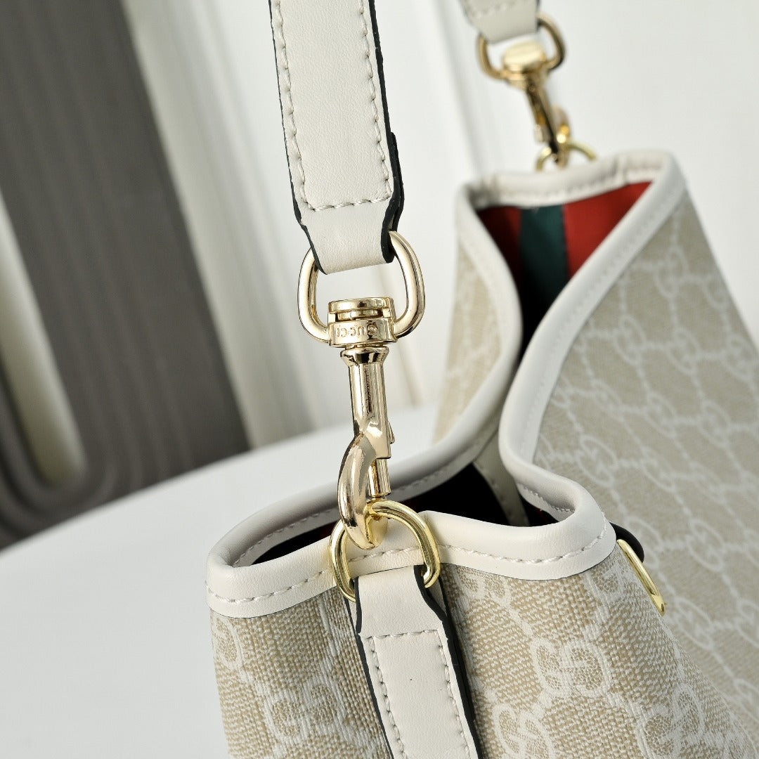B1P36C53 Popular bag