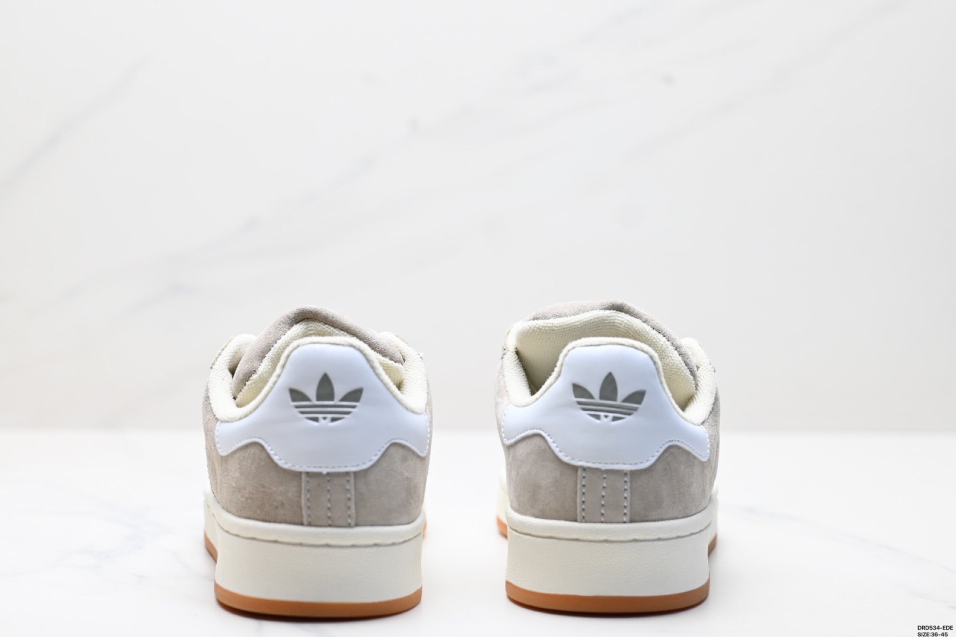 Z4Z35A32 Popular shoes (No box)