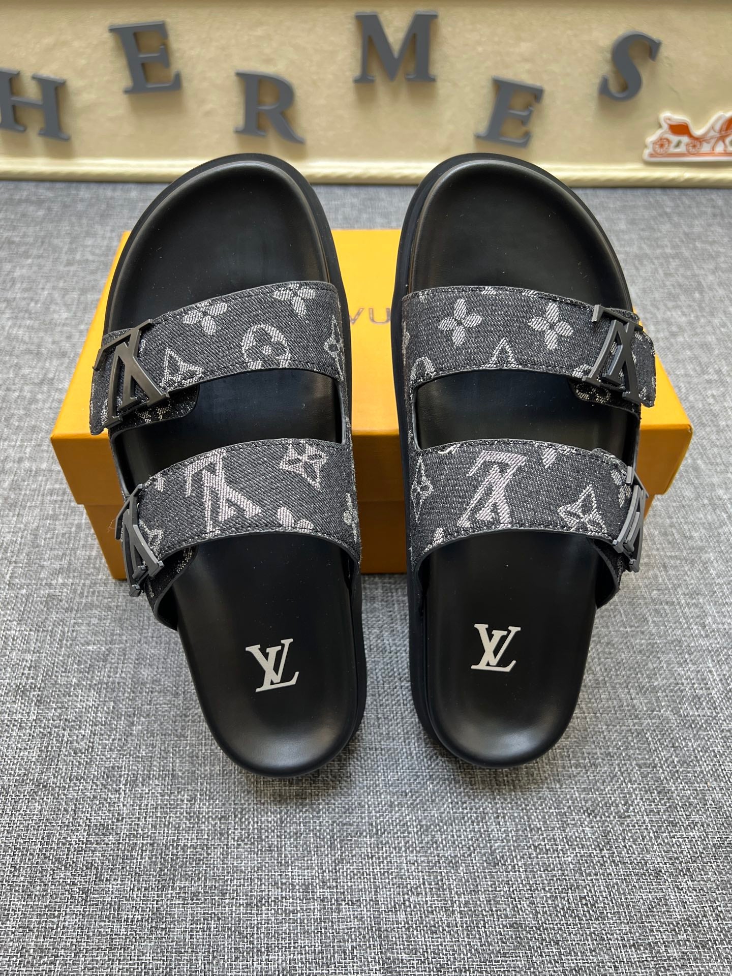 Z5R35E2 Popular Slippers shoes
