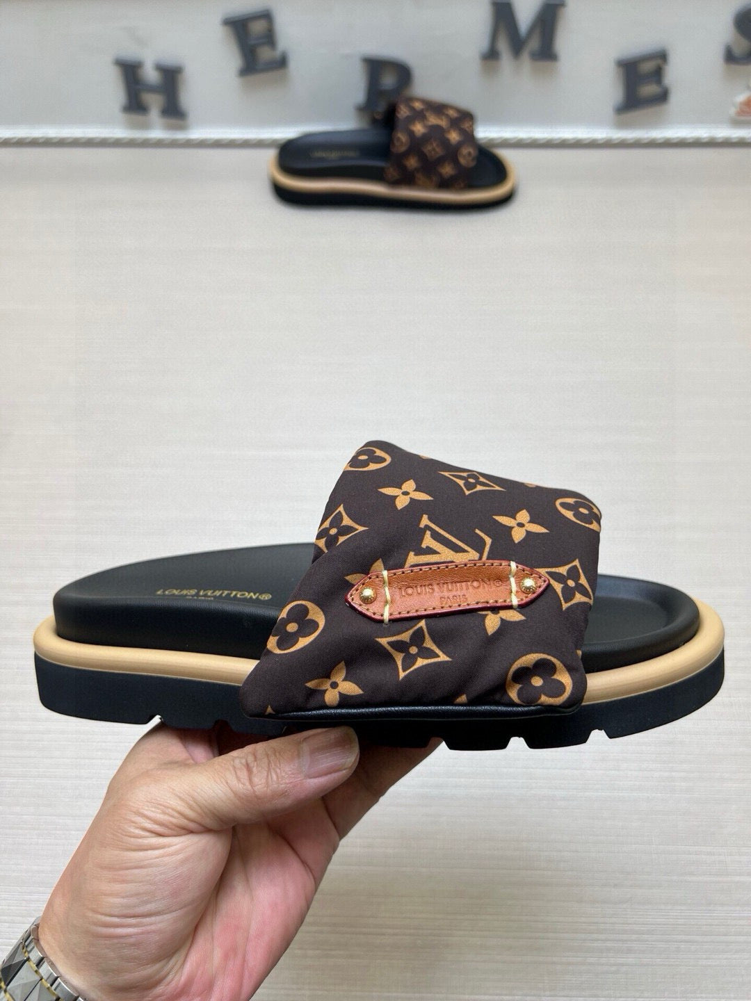 Z5QE9 Popular Slippers