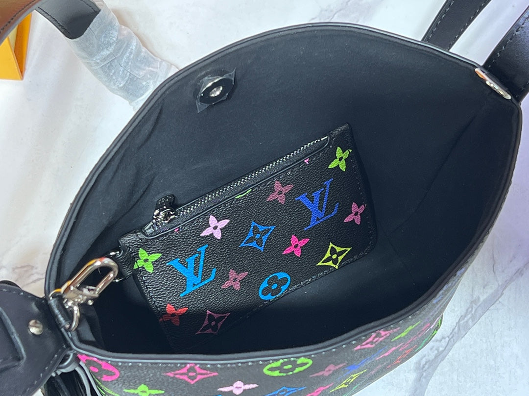 B1W15E40 Popular  leather bag