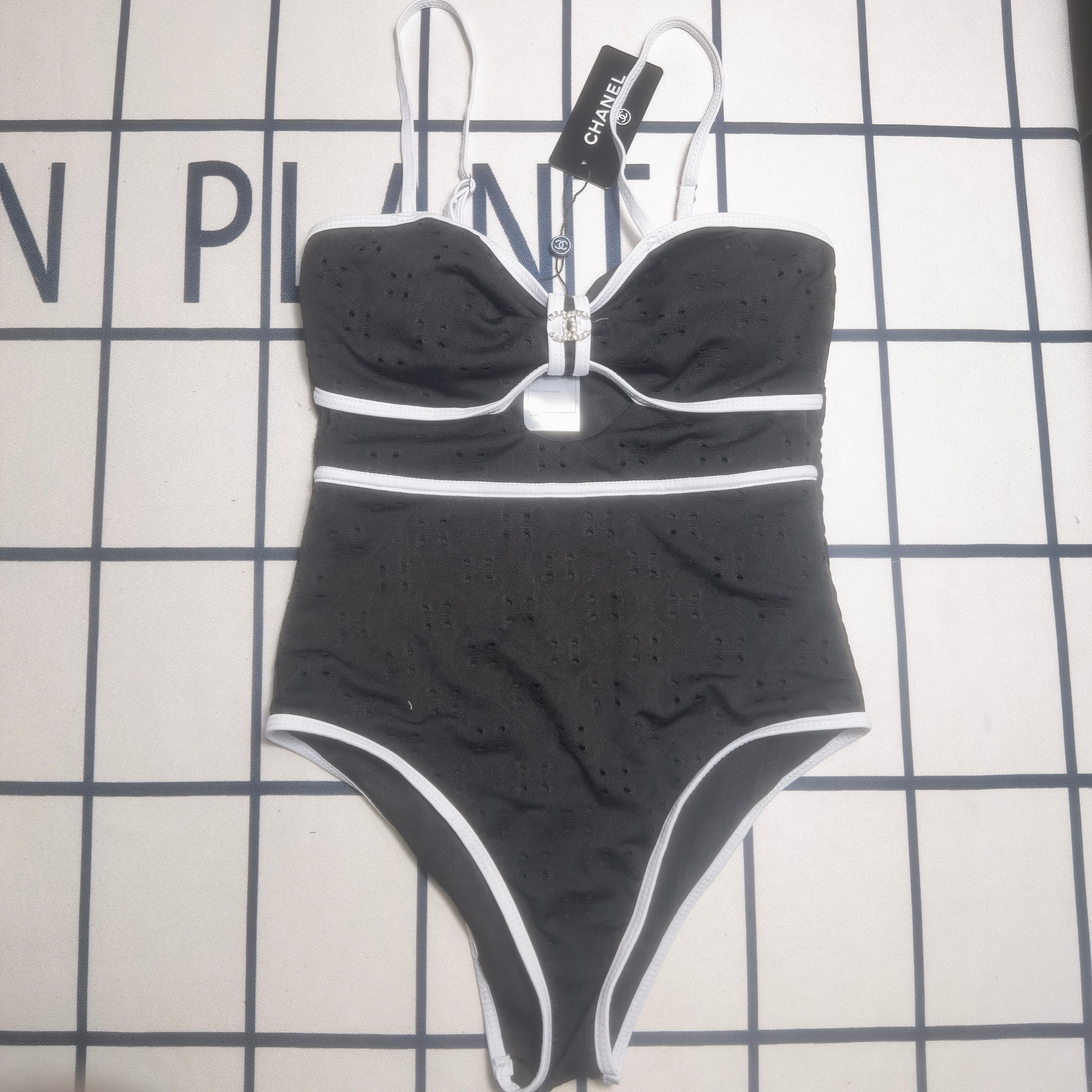 Y1R46C97 Popular Bikini swimsuit