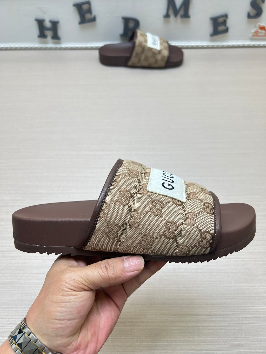 Z5ZB49 Popular slippers