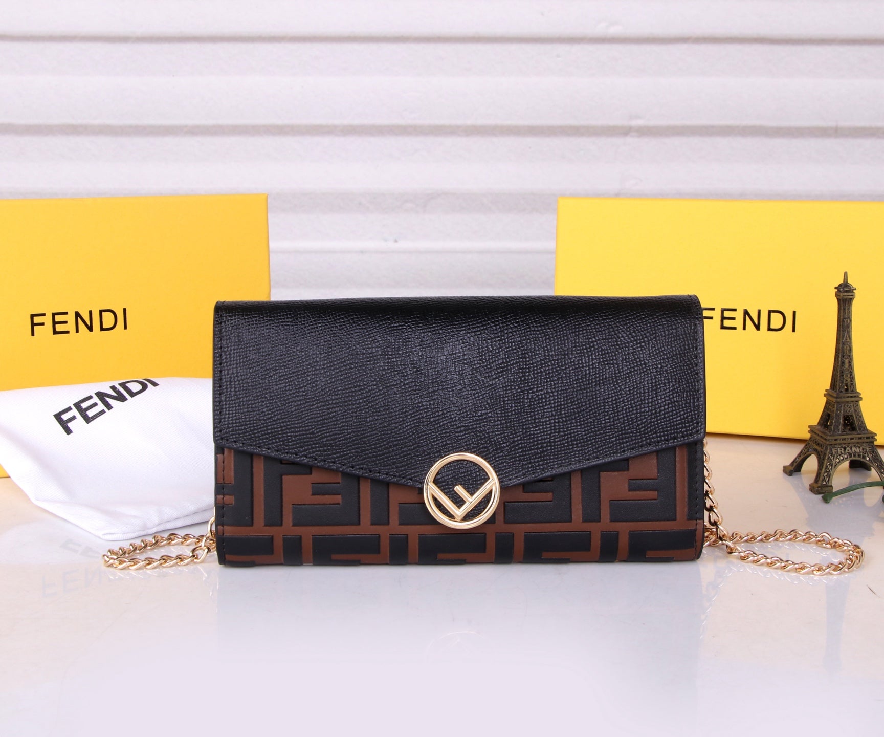 B1R115F155 Popular leather bag