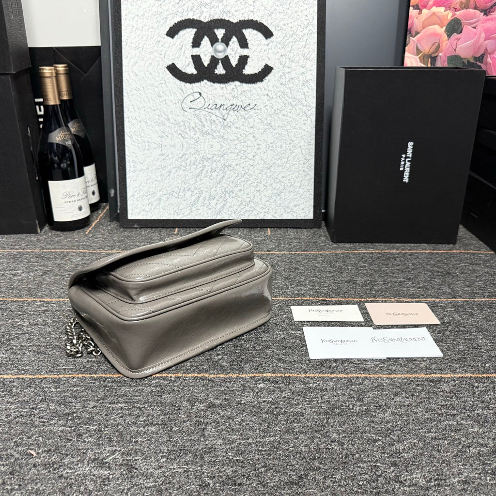 B1R76SL17 Popular leather bag