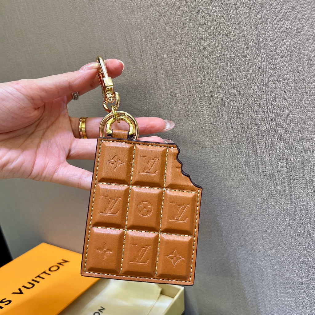 A1Z105E35 Popular bag 's charms accessories