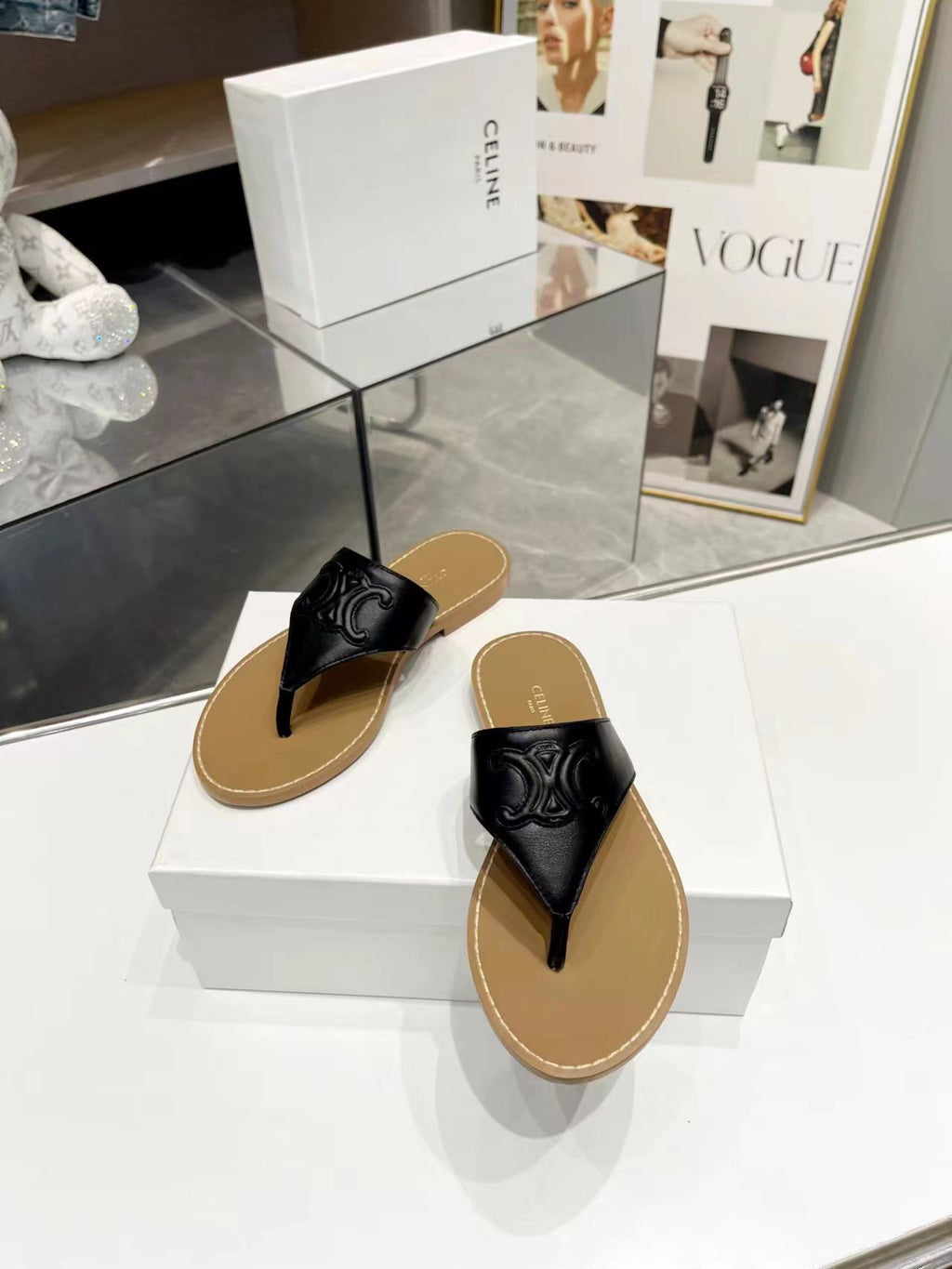 Z2Q55CL23 Popular leather shoes