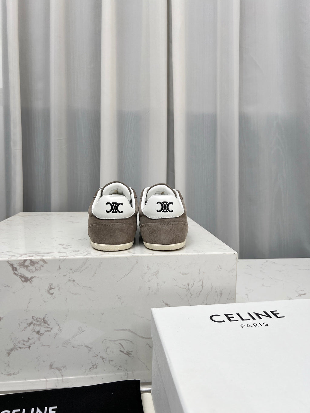 Z2Q105N271 Popular high-quality Shoes