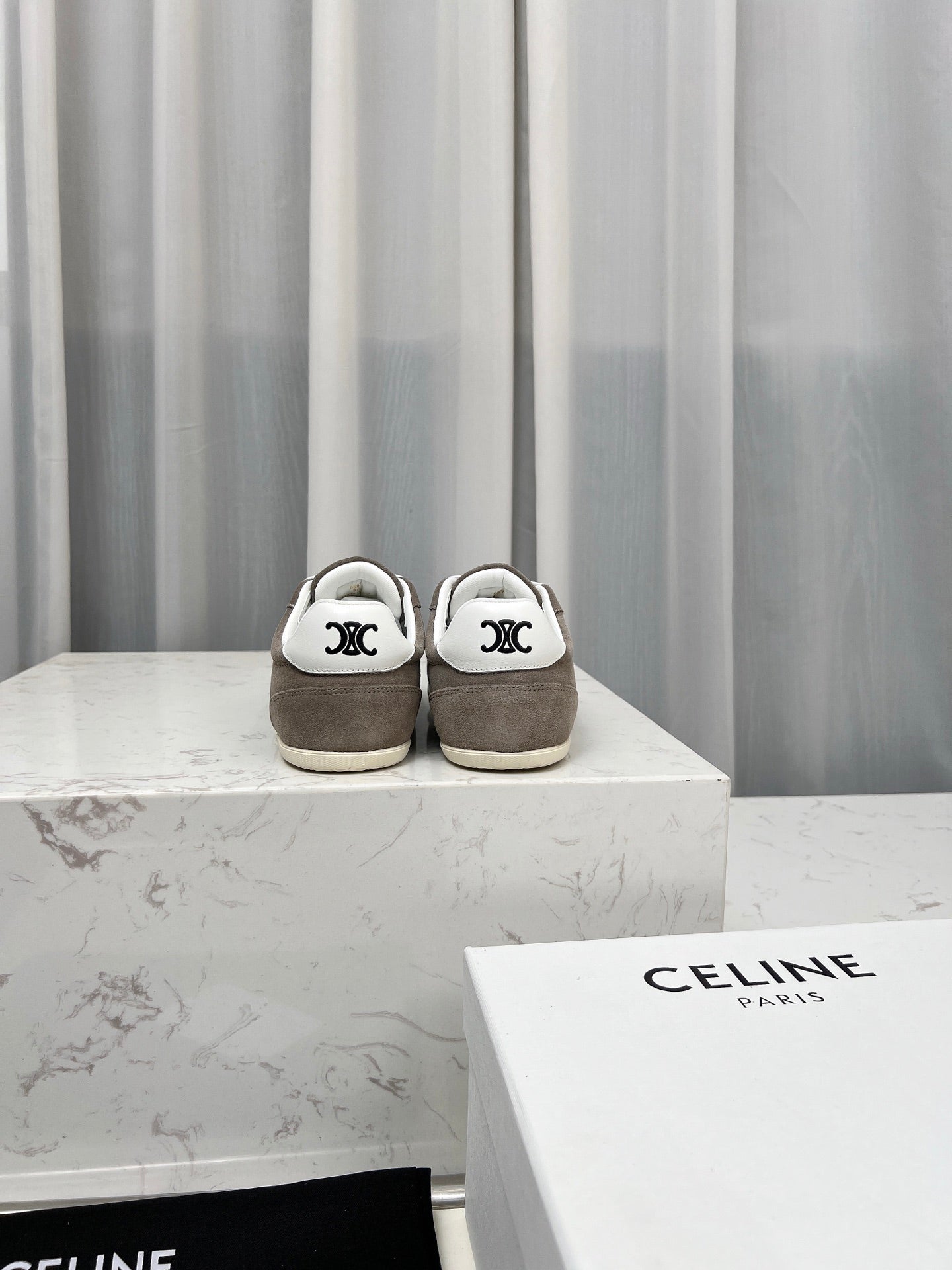 Z2Q105N271 Popular high-quality Shoes