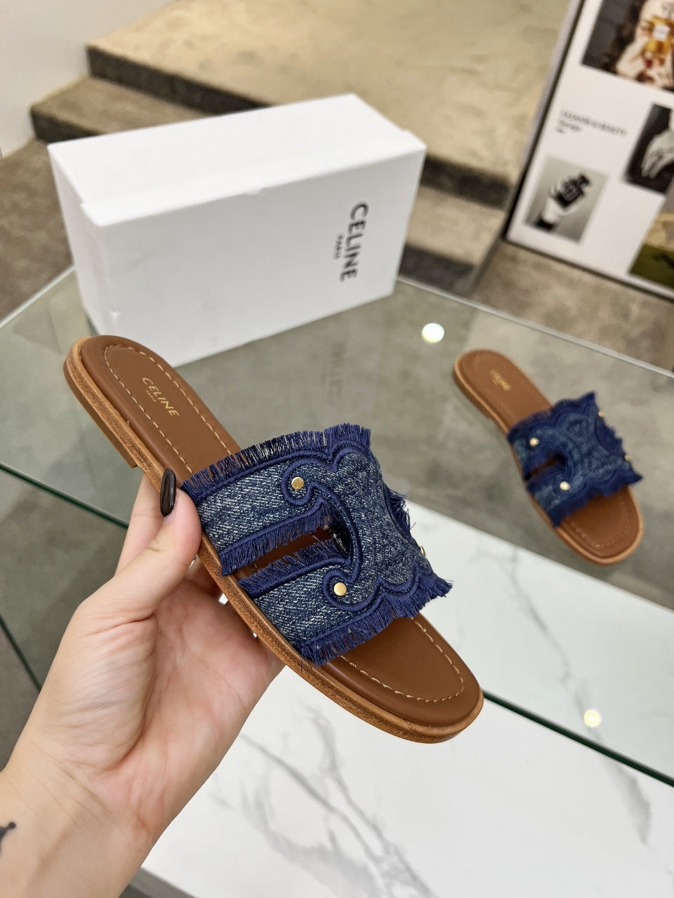 Z2Q55CL25 Popular  leather shoes