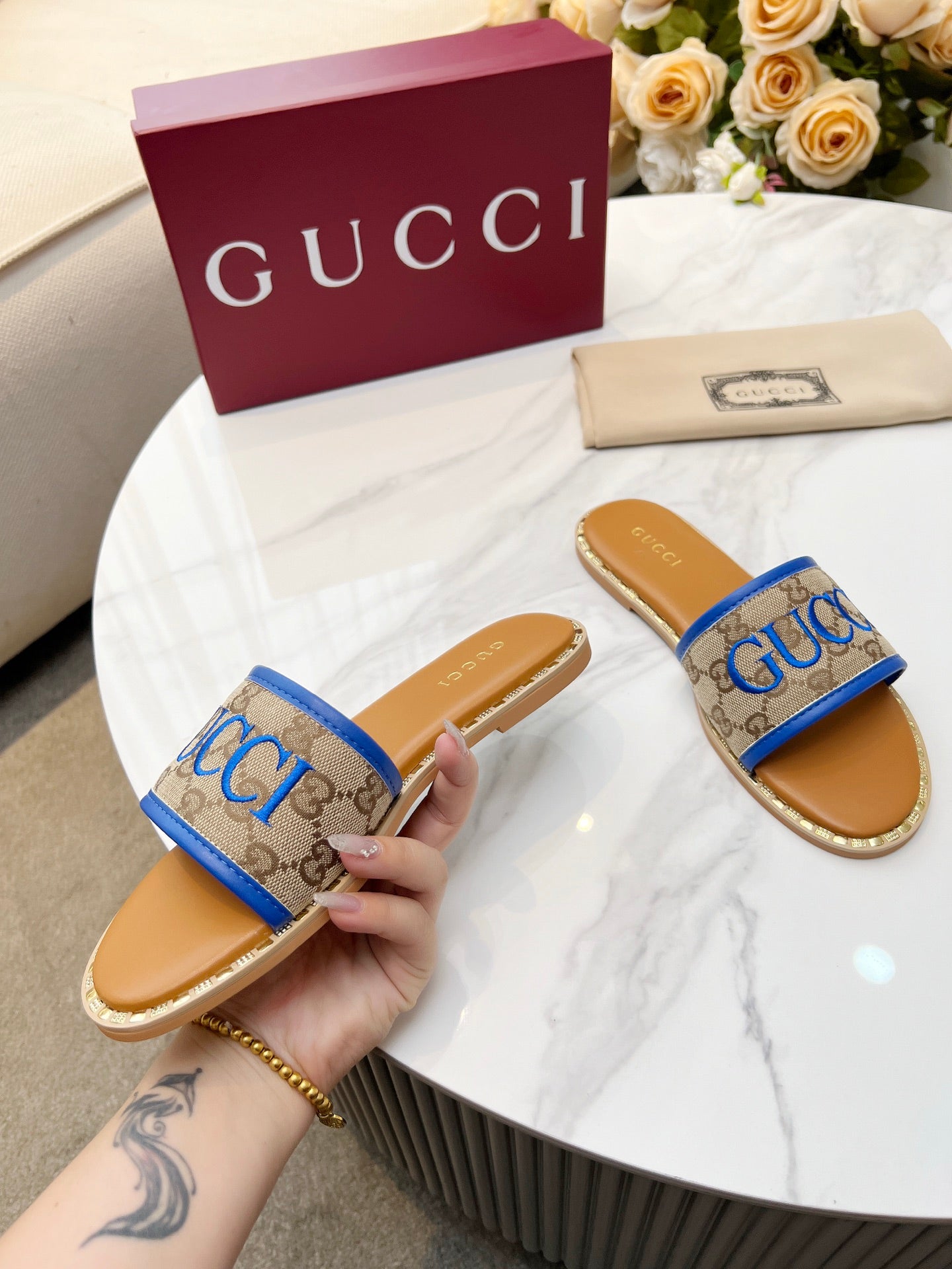 Z2Q55B29 Popular high-quality  Shoes