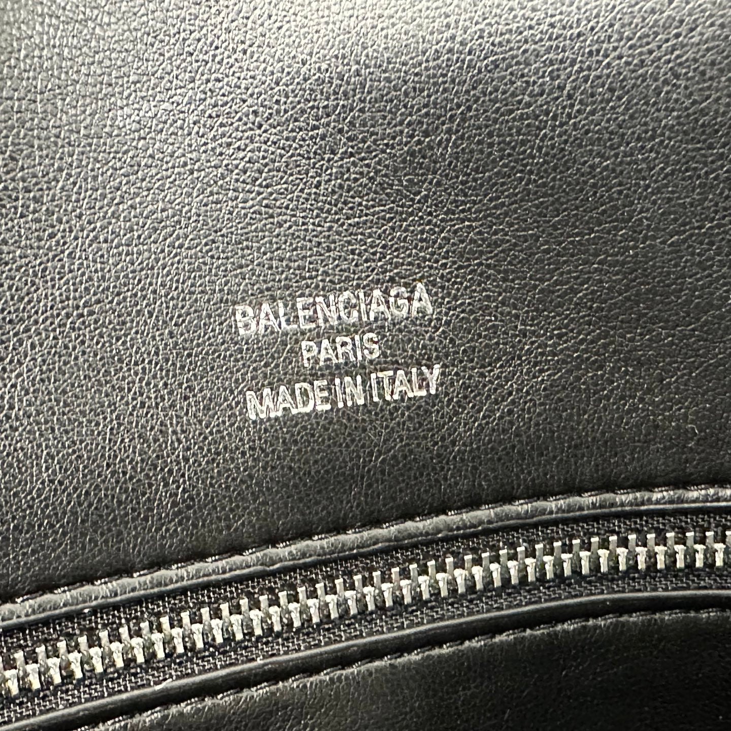 B1X56J31 Popular high-quality leather bag