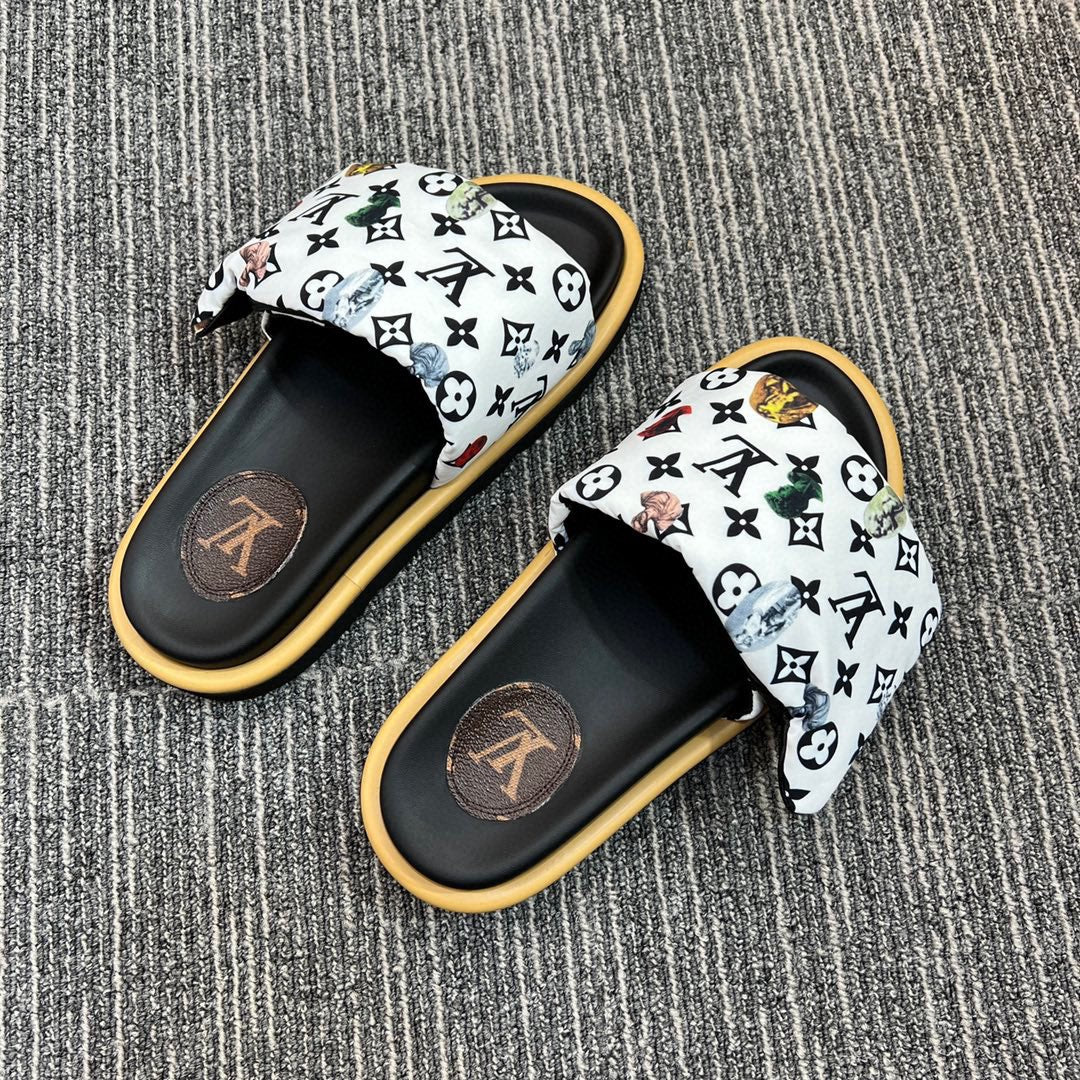 Z5XF120 Popular leather quality Slippers
