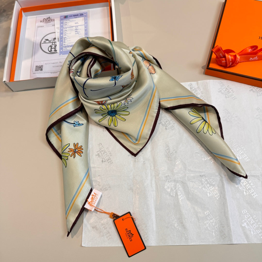 W1N46H19 Popular Silk Scarve