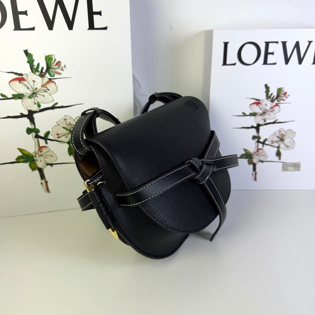 B1R76A27 Popular  leather bag