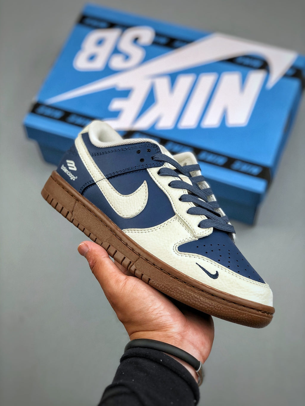 Z4R85J33  Popular high-quality  Shoes