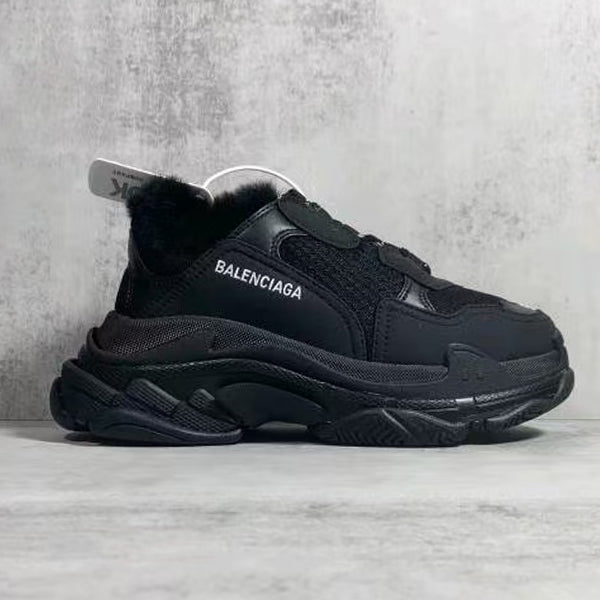 Z4P76J10 Popular Shoes