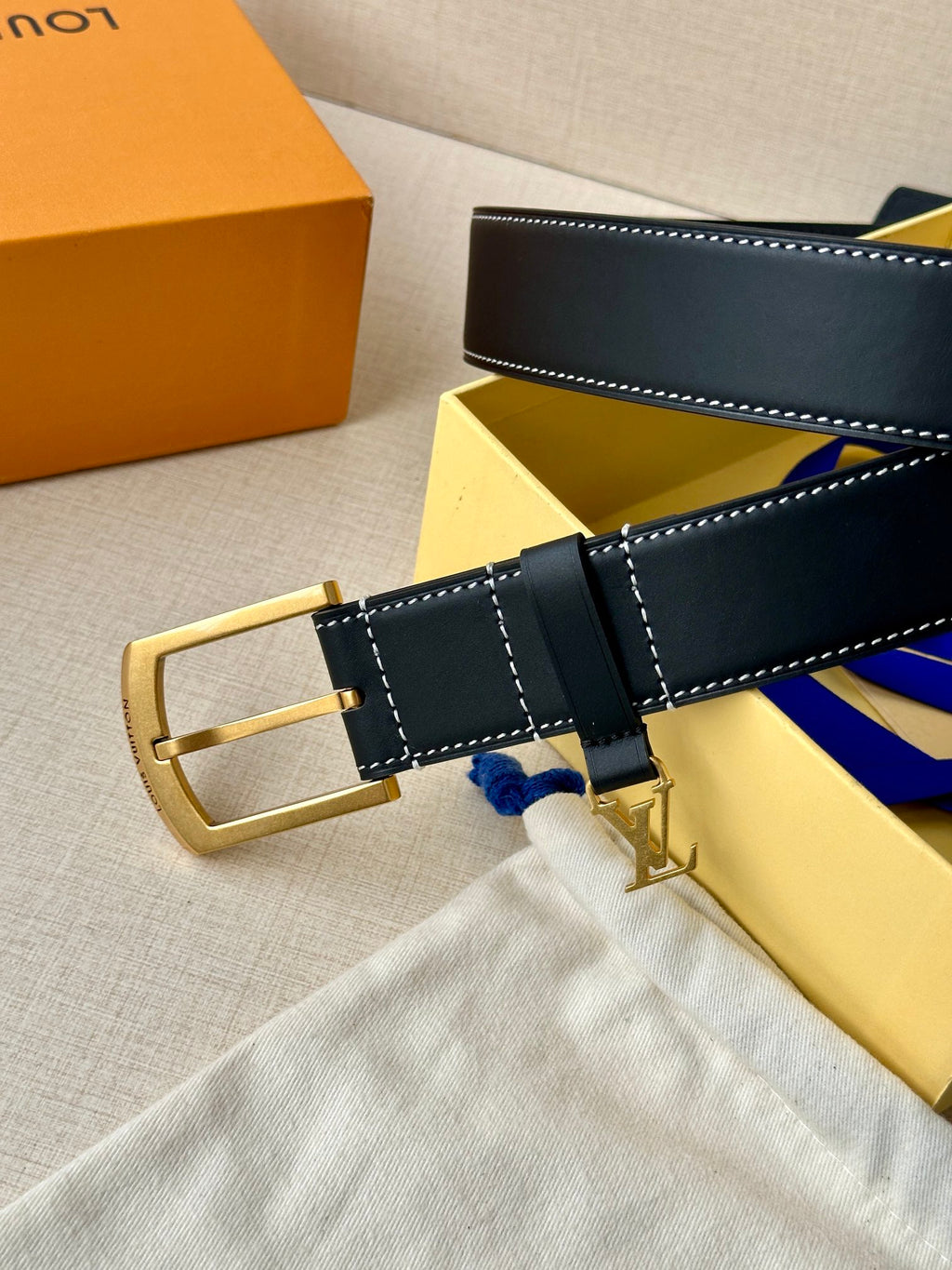 P1W15E161 Popular  High quality belt With full package